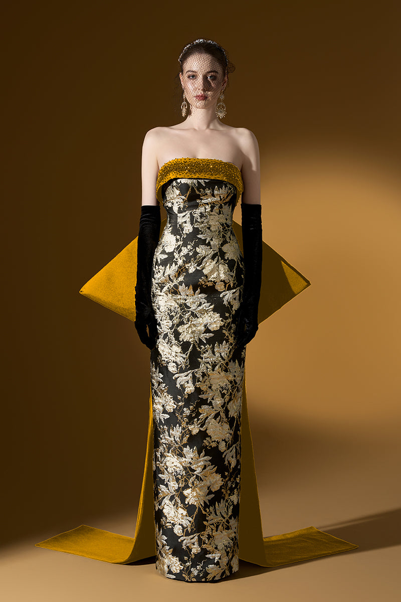 Burstier Column Gown With Back Bow