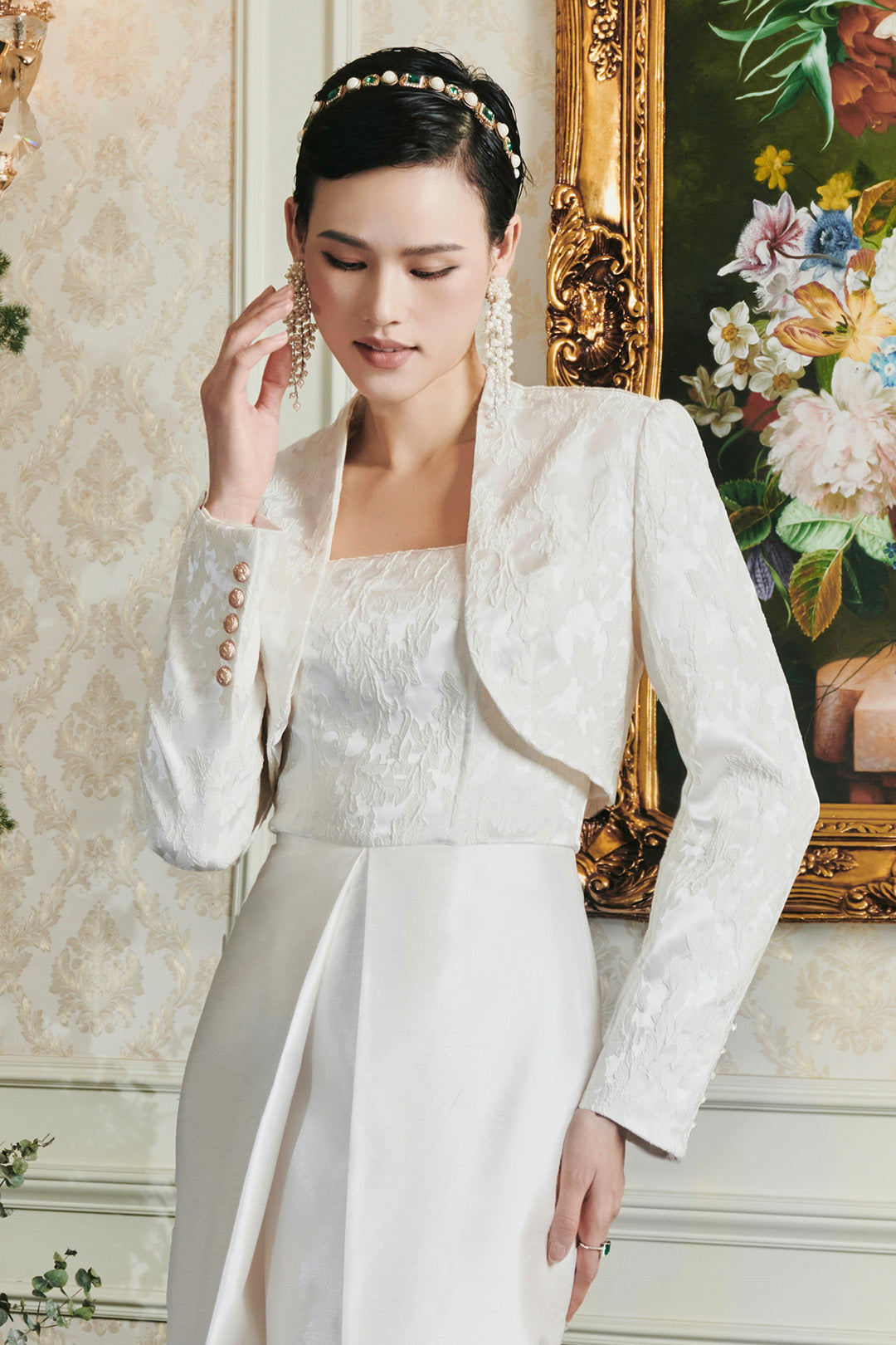 White Lady Acanthus Jacquard Jacket