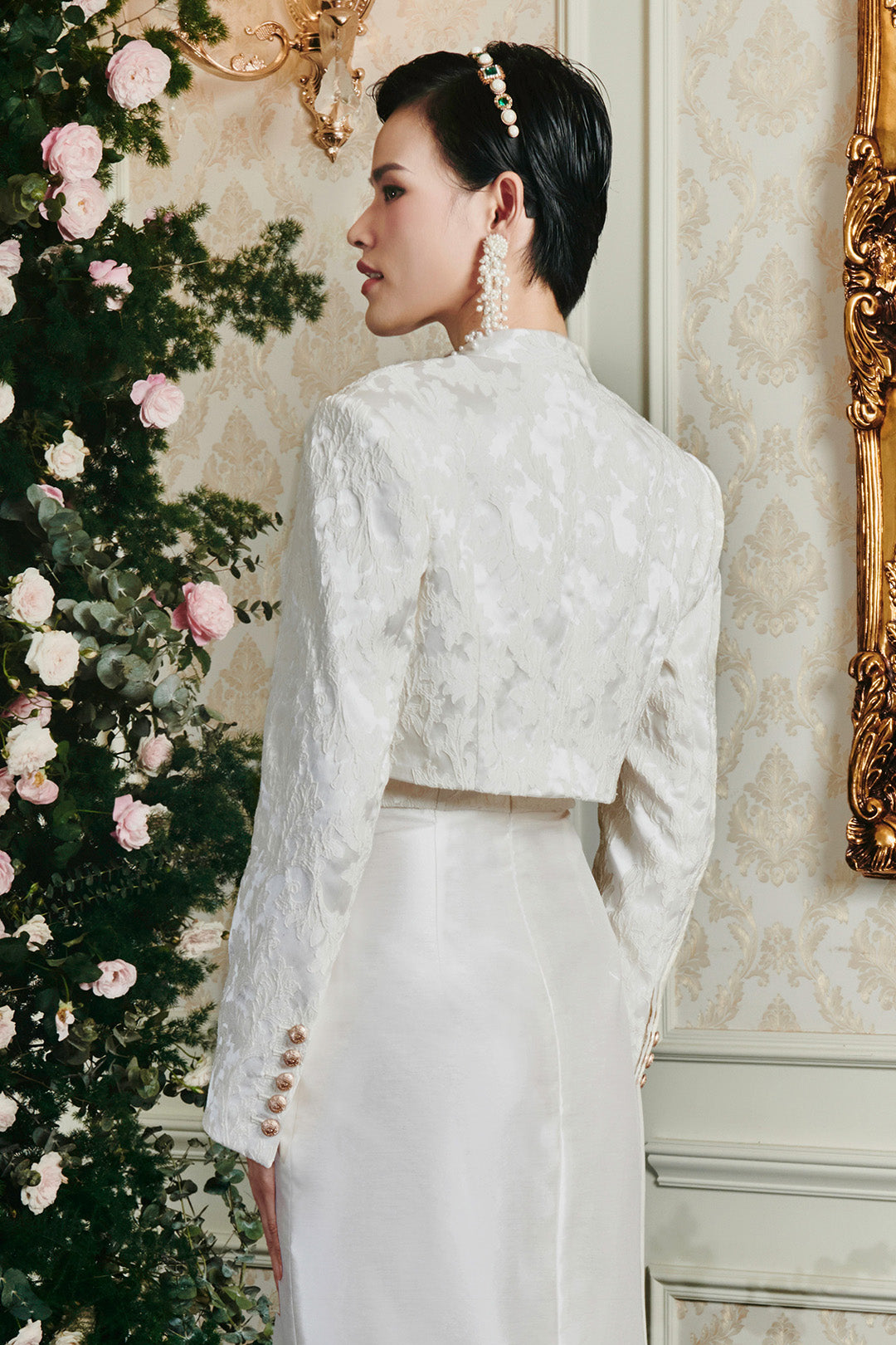 White Lady Acanthus Jacquard Jacket