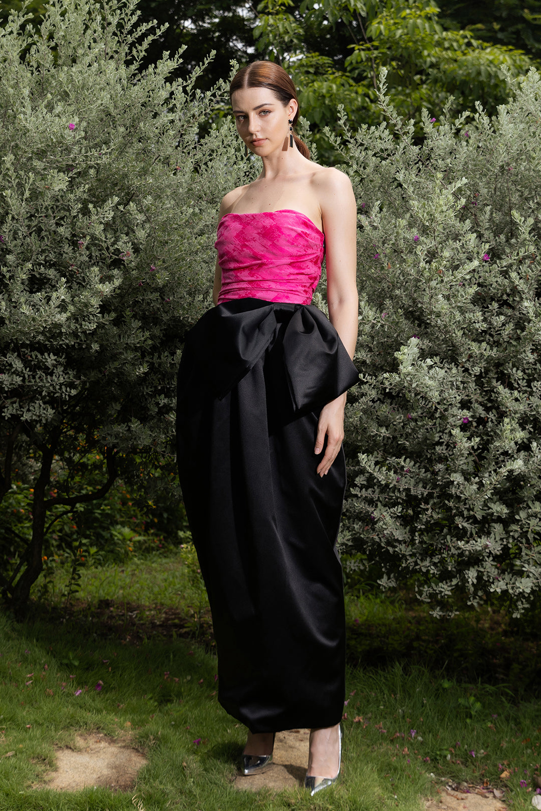 Black Tafteta Gown With Side Bow