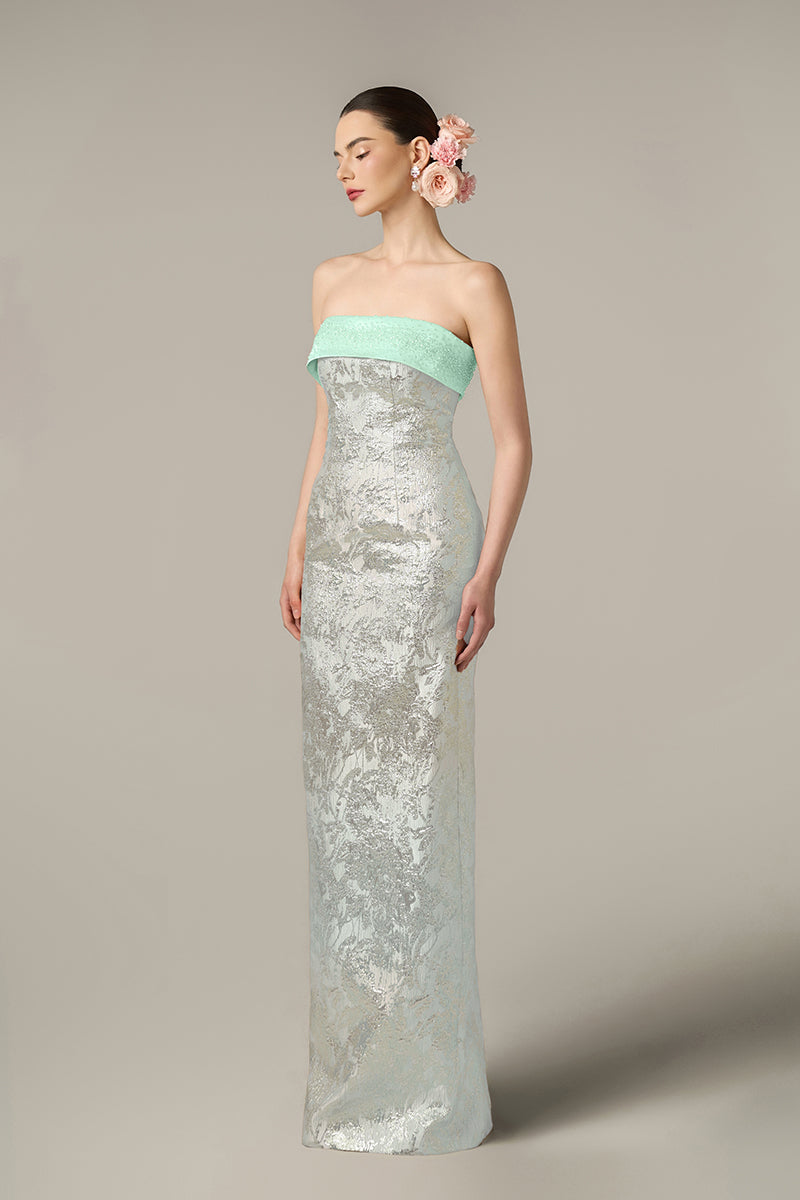 Burstier Column Gown
