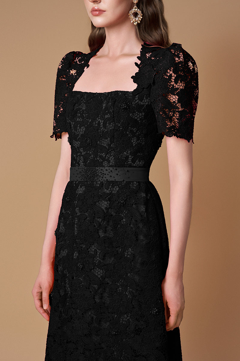 Trapeze Neck A-line Gown With Short Sleeves In Black Guipure Lace