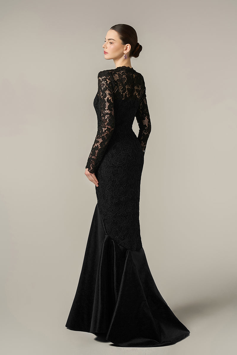 LONG SLEEVES MERMAID GOWN WITH PLEATED HEM