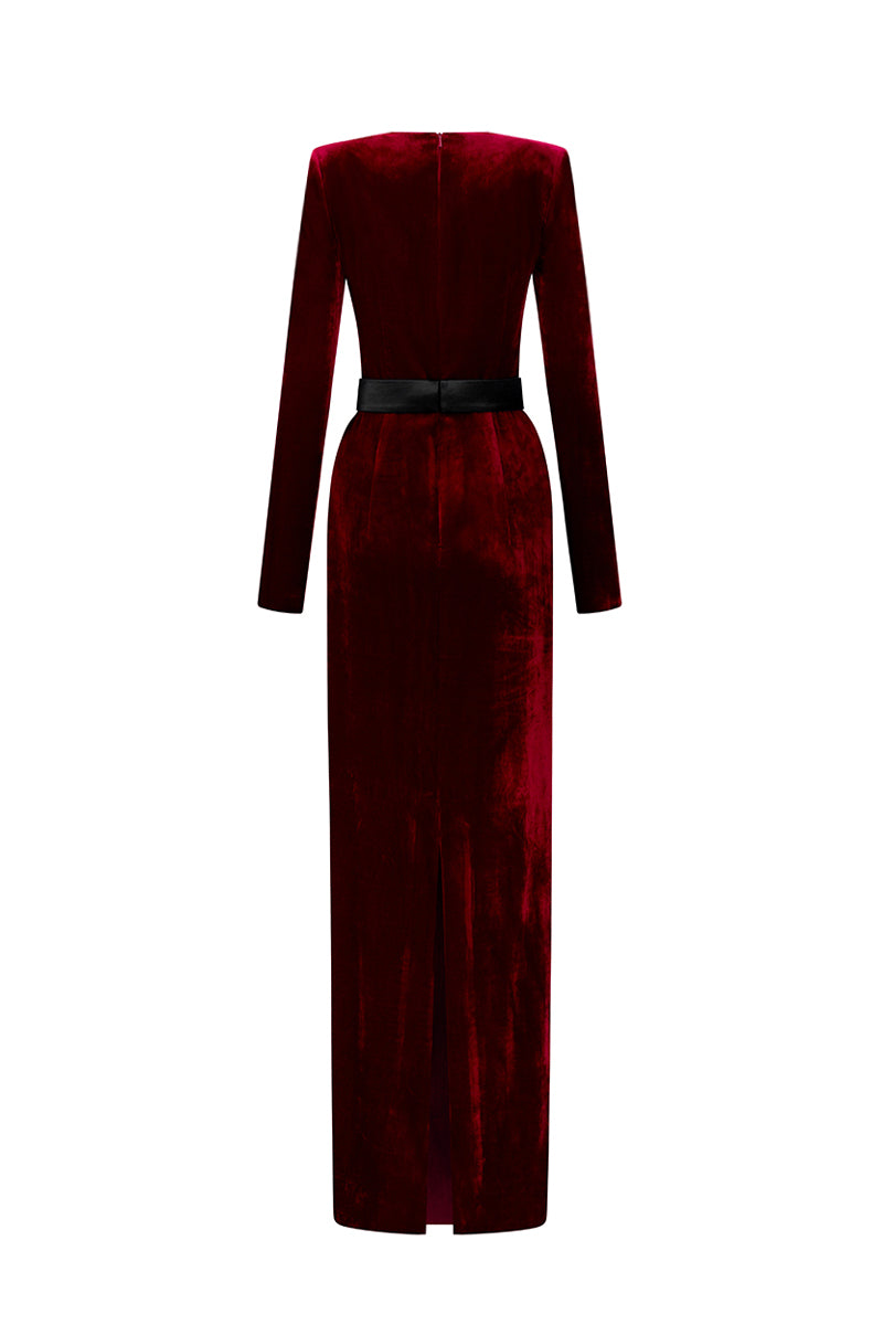 Trapeze Neck Column Gown With Long Sleeves In Dark Red Grain Velvet