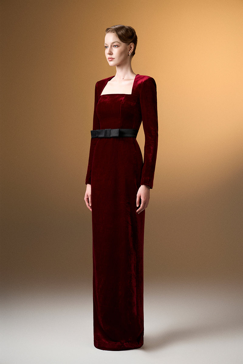 Trapeze Neck Column Gown With Long Sleeves In Dark Red Grain Velvet