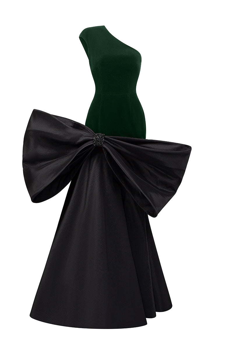 Asymmetric One-shoulder Gown With Exaggerated Bow