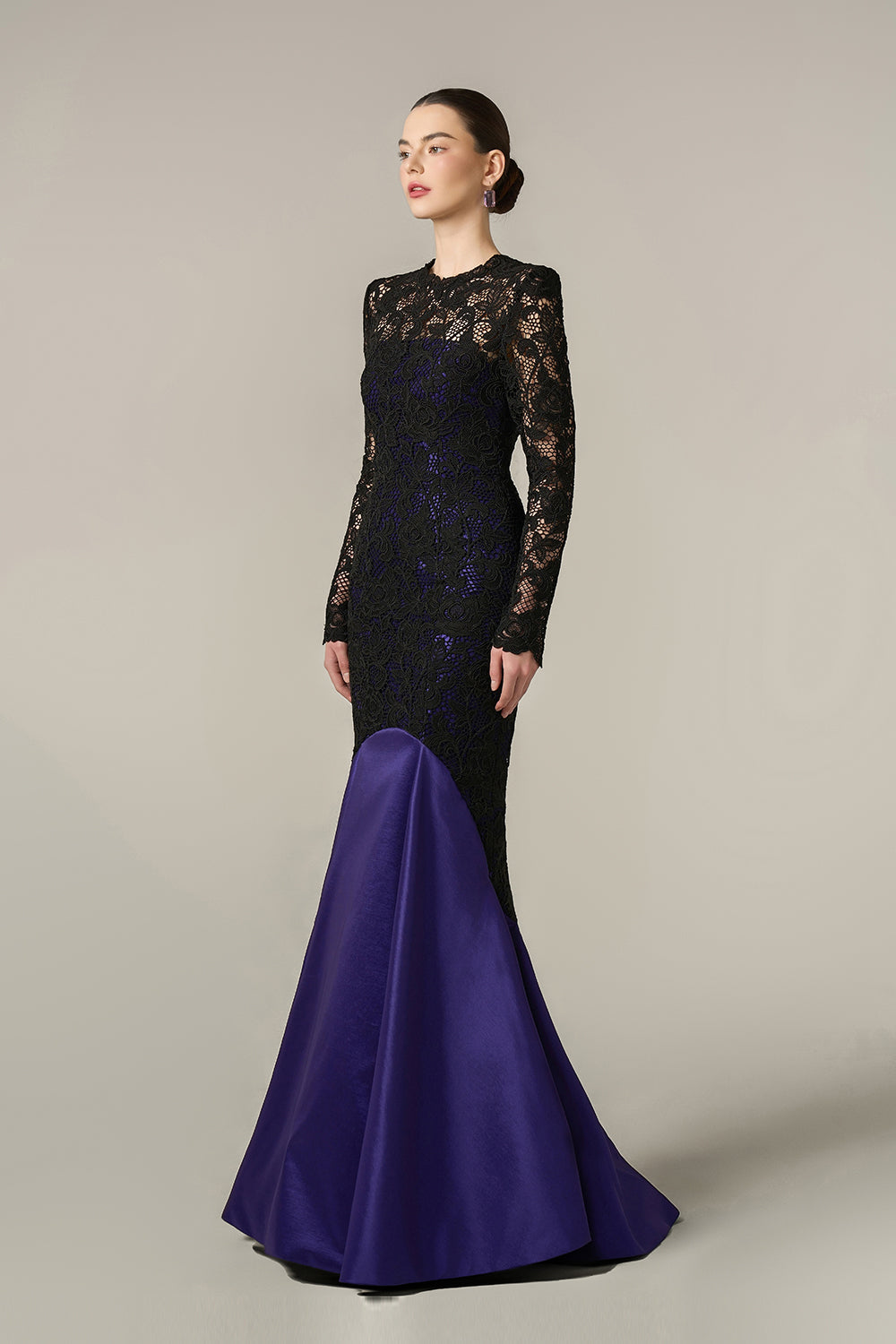 Long Sleeves Mermaid Gown With Pleated Hem