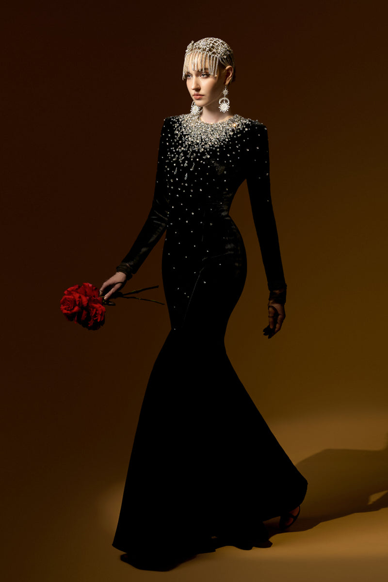 Long Sleeves Mermaid Gown With Round Neck And Emblished Crystals