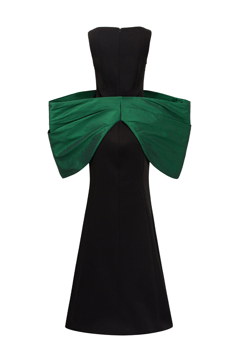 Sleeveless Mermaid Gown With Waist Bow