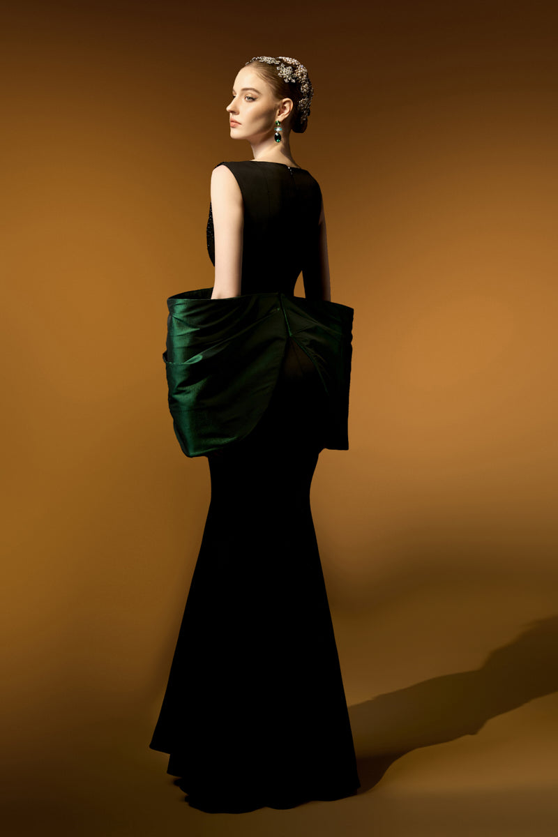 Sleeveless Mermaid Gown With Waist Bow