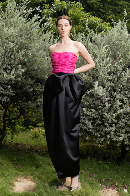 Black Tafteta Gown With Side Bow