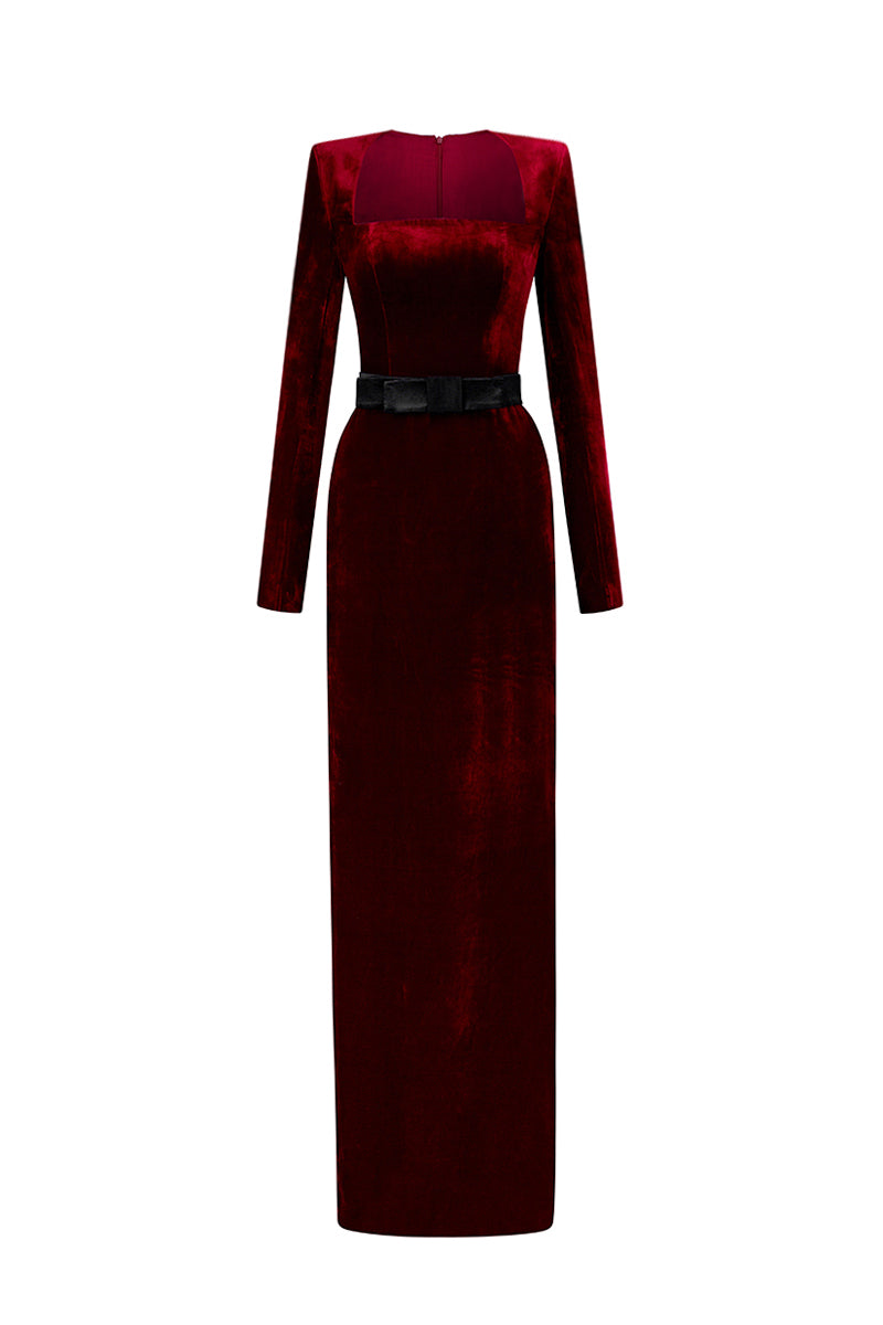 Trapeze Neck Column Gown With Long Sleeves In Dark Red Grain Velvet