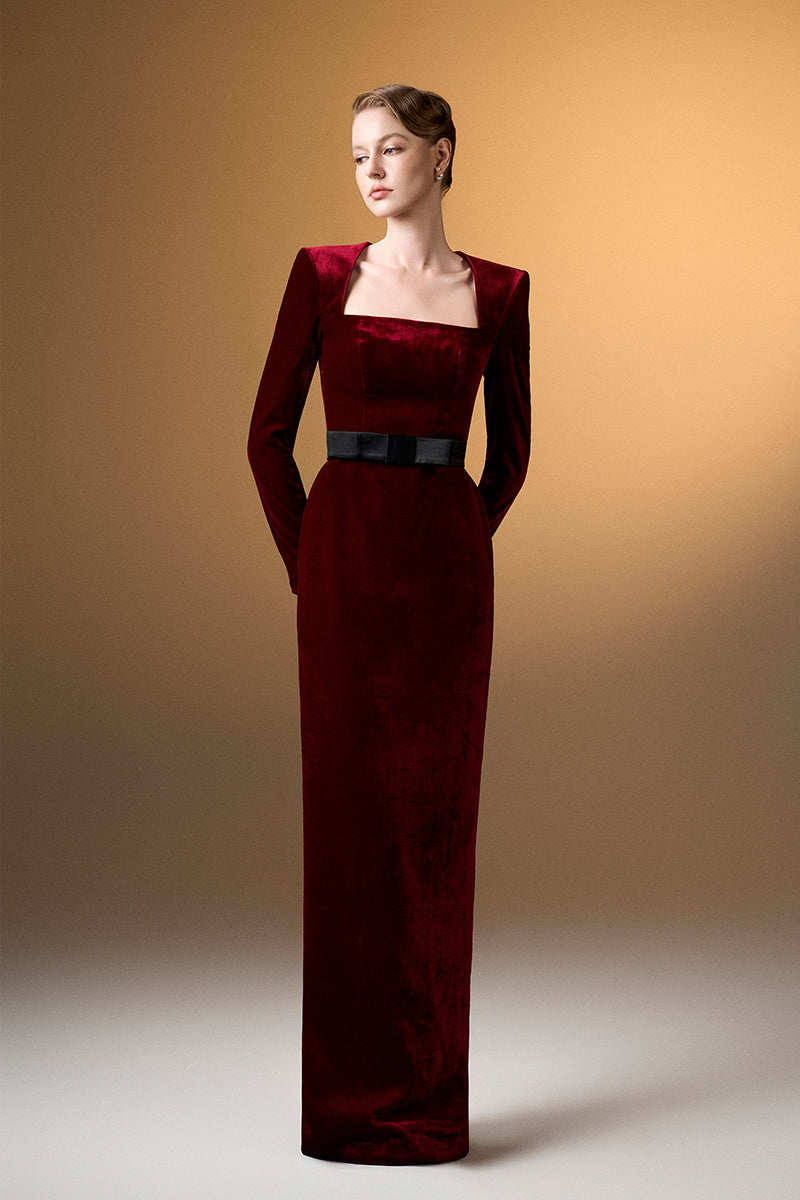 Trapeze Neck Column Gown With Long Sleeves In Dark Red Grain Velvet