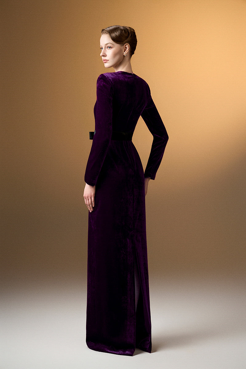 Trapeze Neck Column Gown With Long Sleeves In Dark Purple Grain Velvet