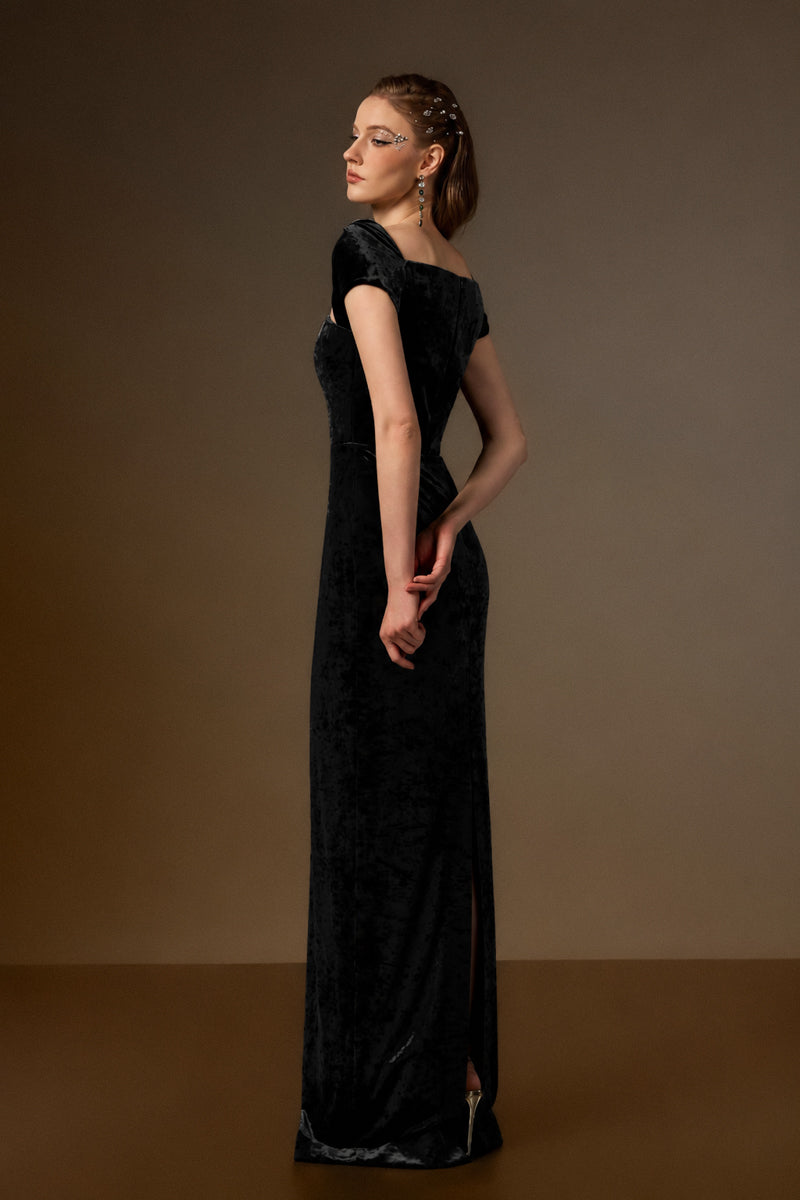 Round Neck Short Sleeve Gown With Draped Details In Black Velvet