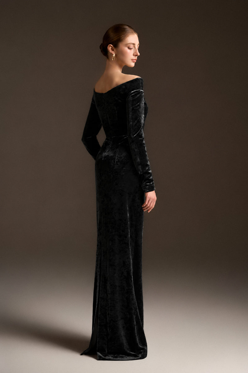 Long Sleeves Off-Shoulder Column Dress In Black Velvet