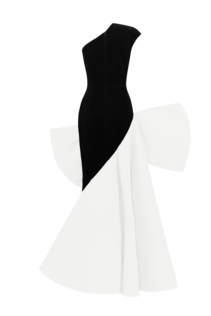 Asymmetric One-shoulder Gown With Exaggerated Bow
