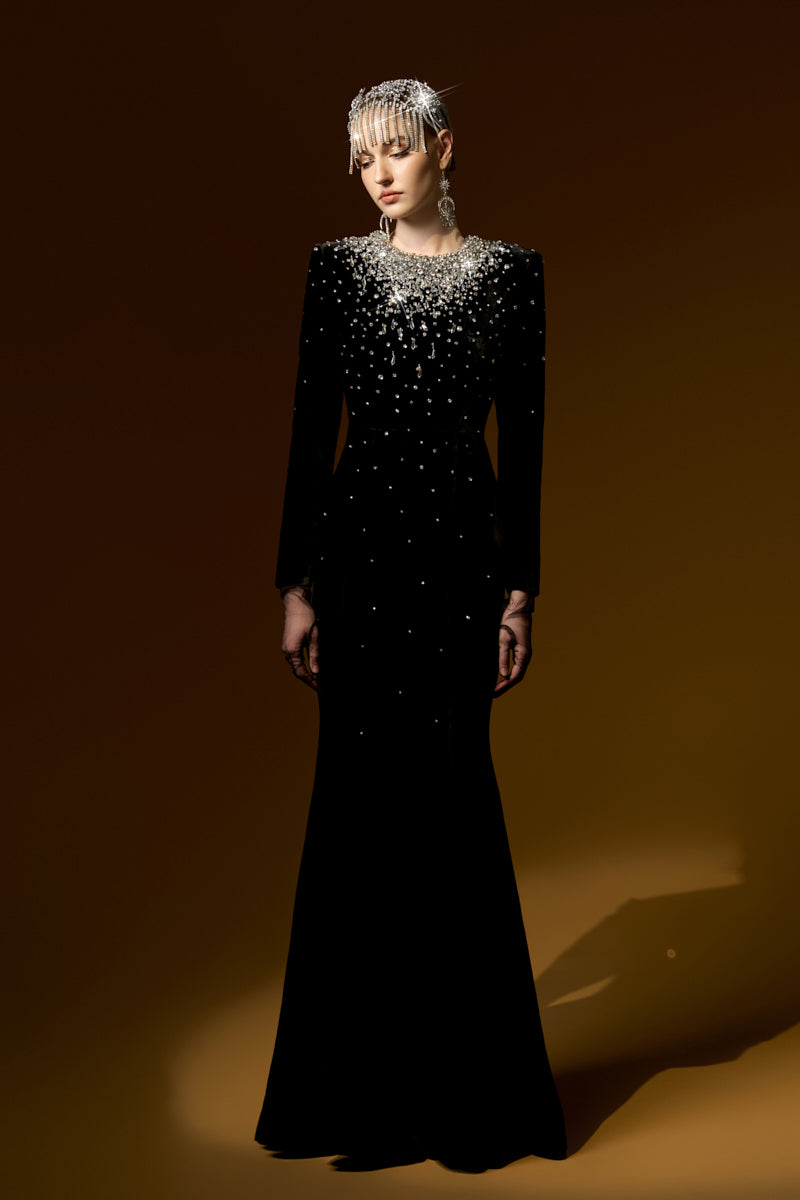 Long Sleeves Mermaid Gown With Round Neck And Emblished Crystals
