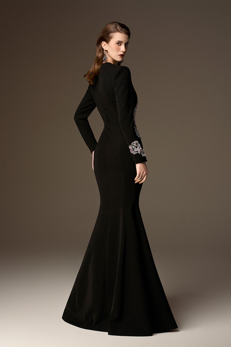 Round Neck Mermaid Gown With Rose-Shaped Crystal Embellishment In Black Crepe