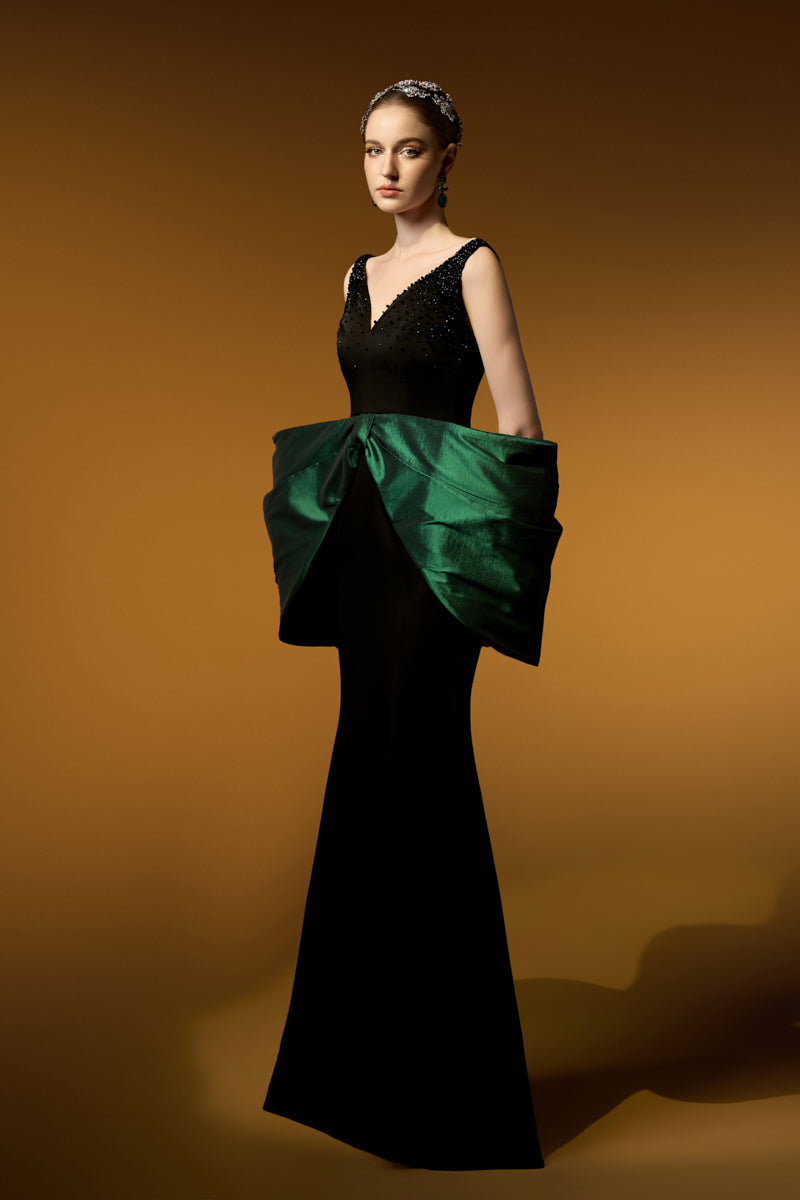 Sleeveless Mermaid Gown With Waist Bow